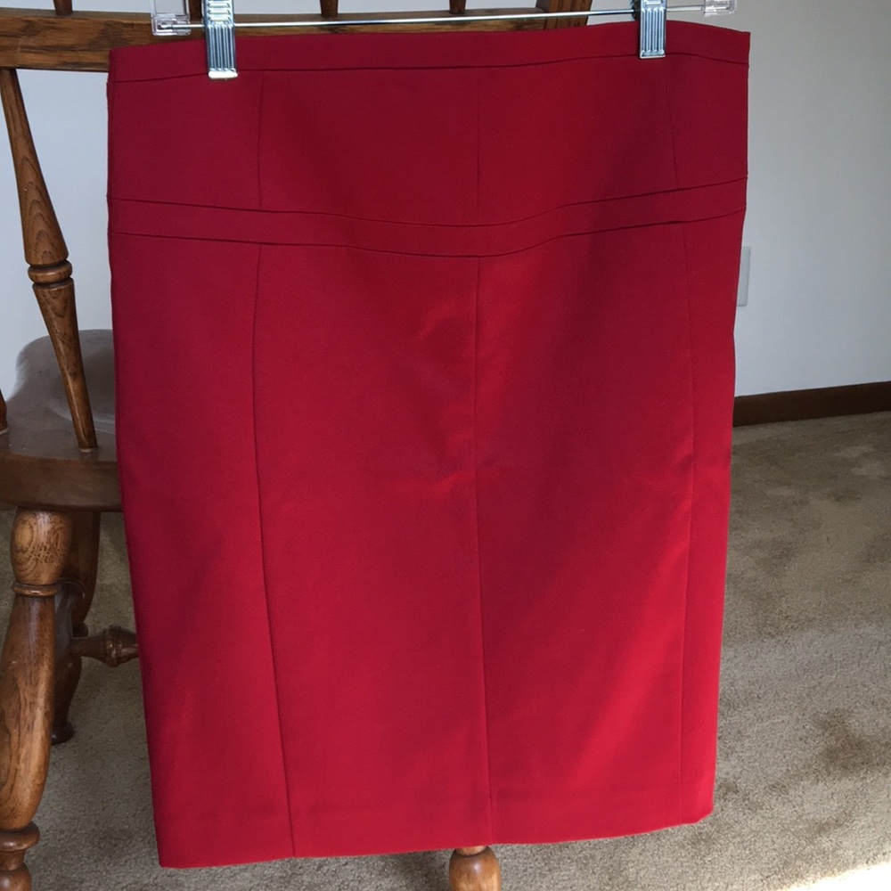Express red skirt!